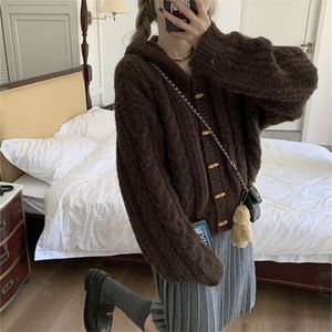 포근한 우드토글 후드 니트 가디건 (베이지/브라운)